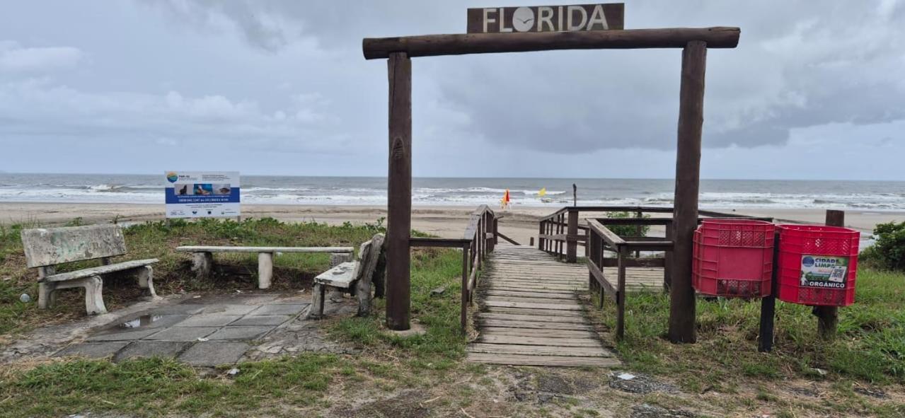 Casa 50 Metros Da Praia Matinhos Luaran gambar